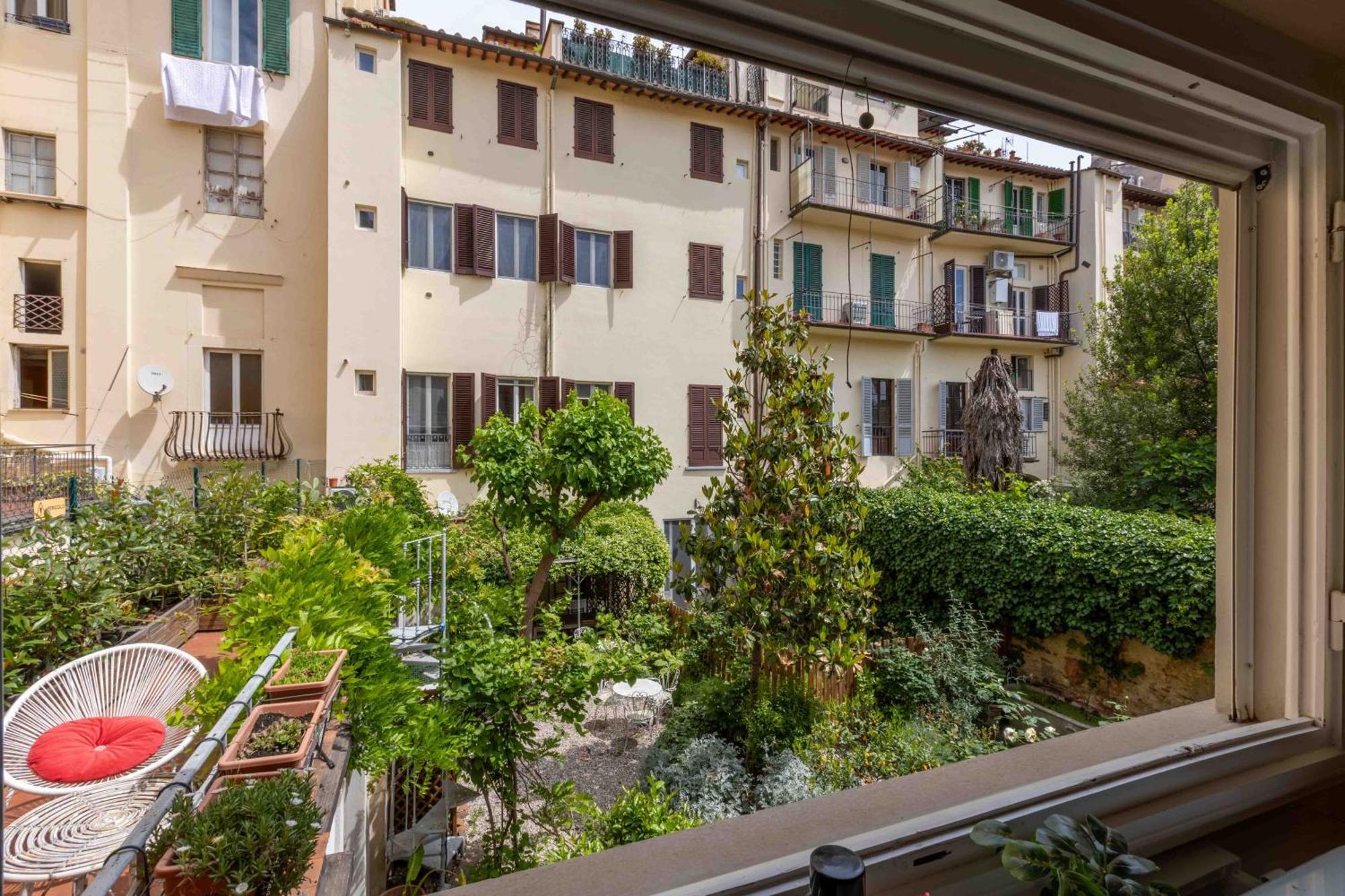 Secret Garden Firenze B&B Luaran gambar